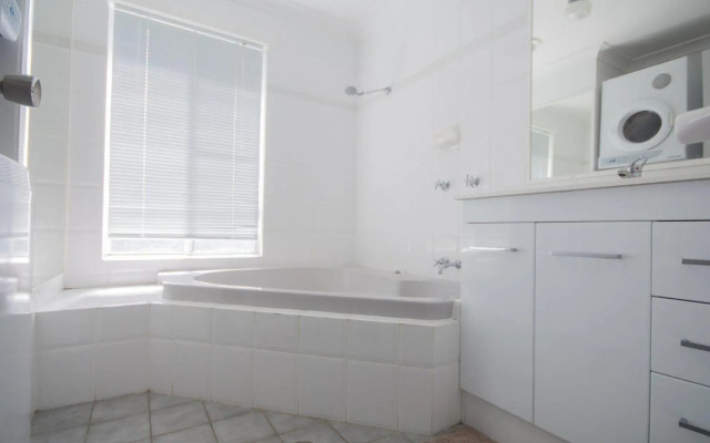 Affordable Twin Peaks 1