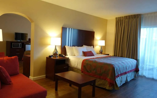 Ramada Sacramento