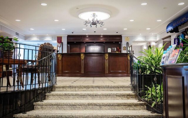 Best Western Ville-Marie Montreal Hotel & Suites
