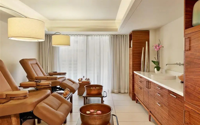 Royal Palm South Beach Miami, a Tribute Portfolio Resort