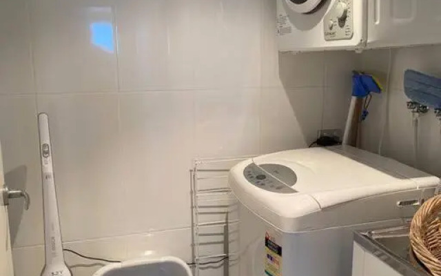 Alex Beachfront 3 brm Apartment - 9th floor