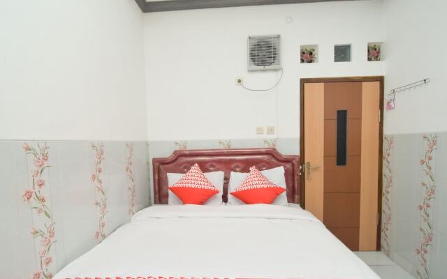 OYO 1480 Villa Dua Putri