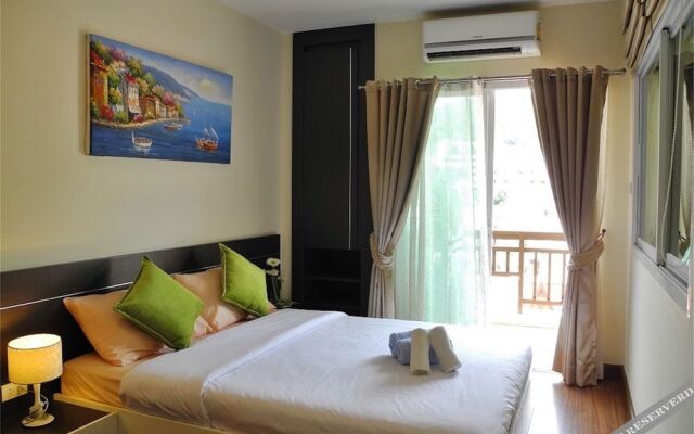 Phuket Villa Patong 1 Bedroom Apartment Mountain View