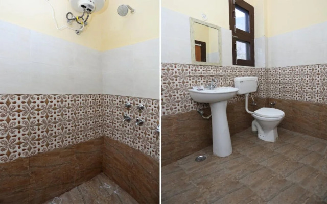 Acorn Rooms By OYO Rooms