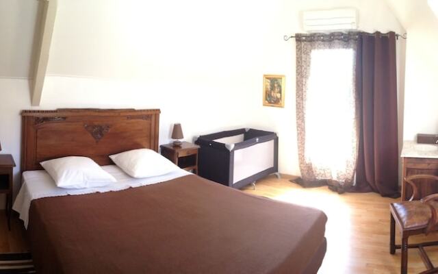 Gostifrance Gîte La Bouriane