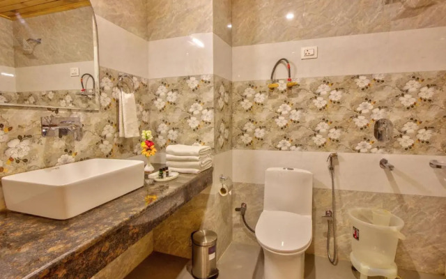 Simi Grand Boutique Hotel