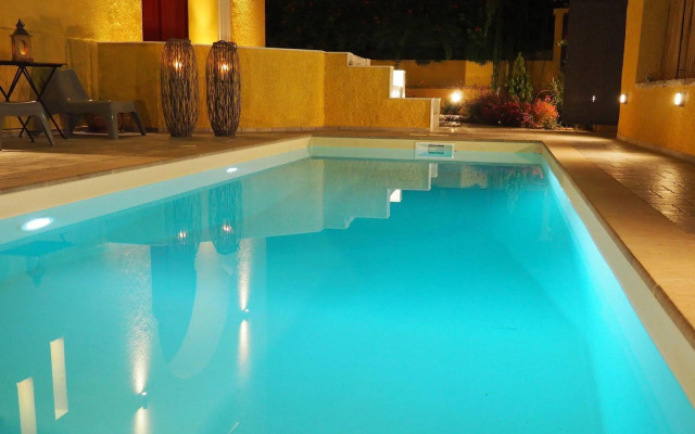 B Residence in Glyfada