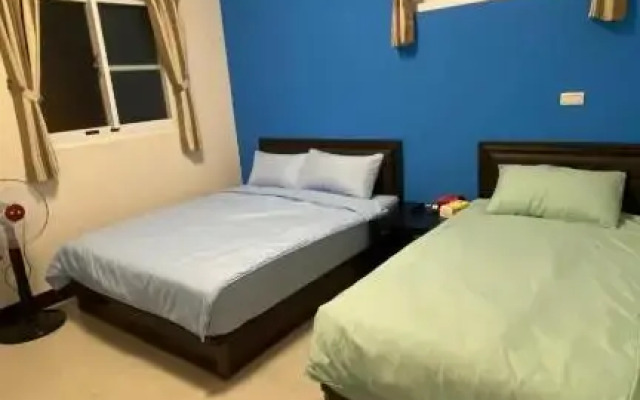 Murakami Travel Guest House