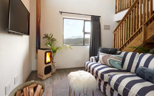 Treedom Villas and Vardos