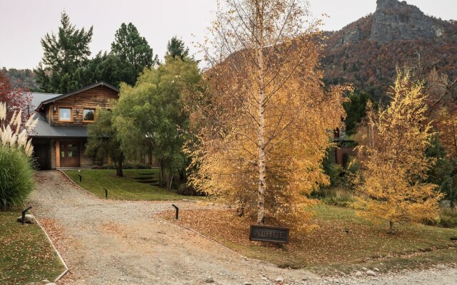 "alhue - Casa en el Golf"