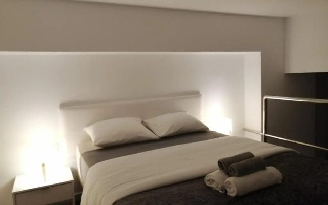 ISLAND 201 Modern & Minimalist Apartments