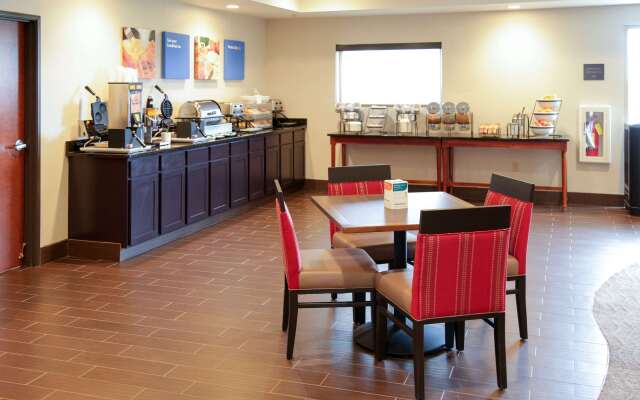 Comfort Inn & Suites