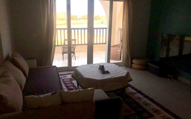 Spacious 2 BR at Water Side El Gouna