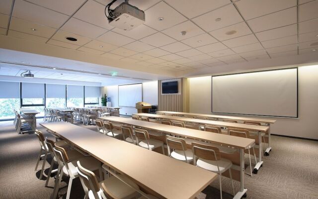Ibis Lianyungang Suning Plaza
