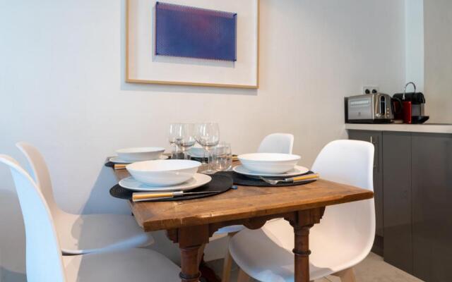 APPARTEMENT T2 SPACIEUX ET COSY - HYPER-CENTRE - FREE WIFI - 2 pers
