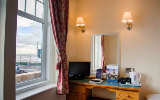 Cliffs Hotel - Blackpool