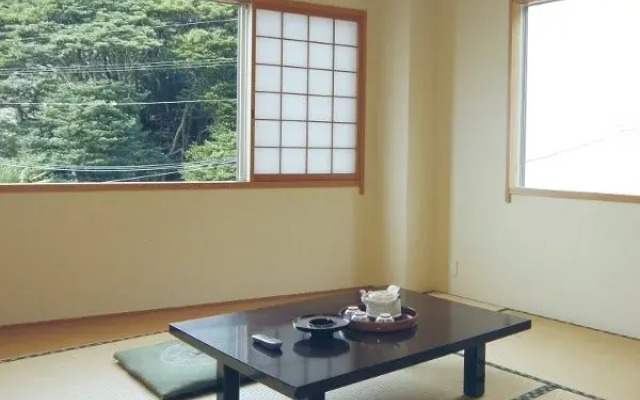 Wakasakamiko Bokai Kouraku