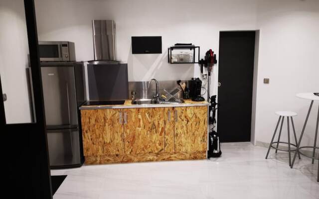Studio entre Paris et Versailles