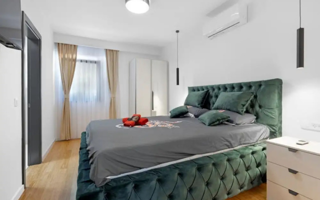 Villa Pool House Fancy