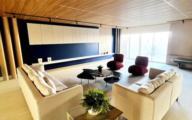 Aquarius Residence