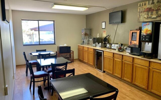 Econo Inn