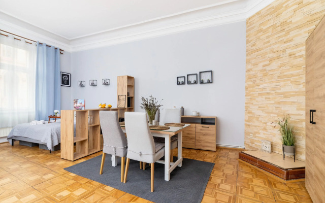 Podwale Apartment UJ Cracow by Renters