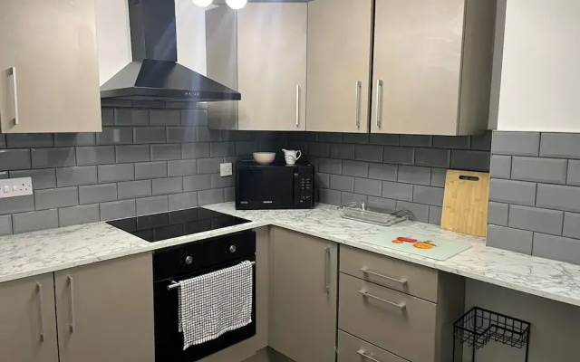 Llangollen - House - Sleeps 8- Garden