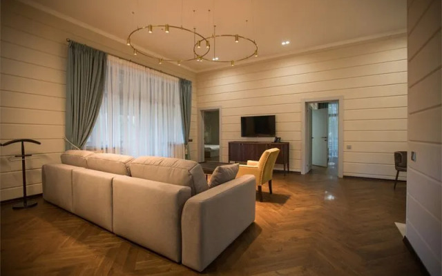 Grand Manor 5*