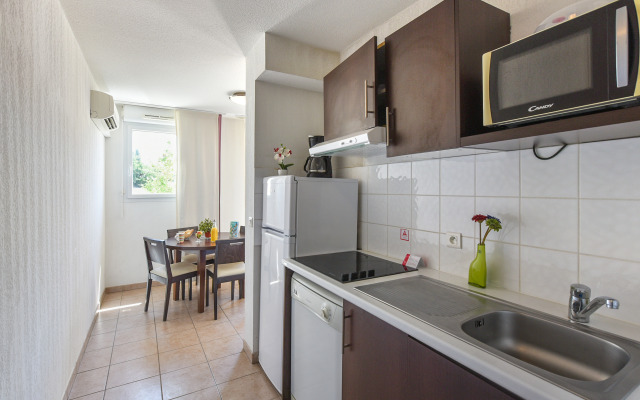 Comfort Aparthotel Six-Fours