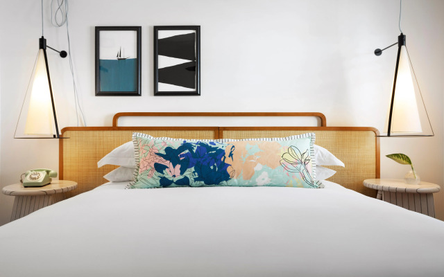 Ella's Cottages - Key West Historic Inns