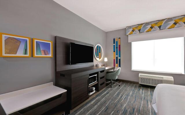 Hampton Inn & Suites Houston East Beltway 8