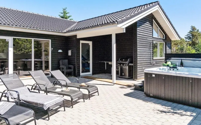 18 Person Holiday Home in Fjerritslev