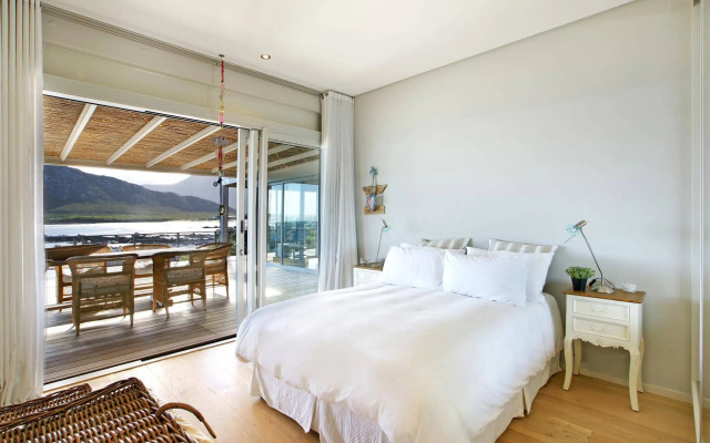 Pringle Bay Villa