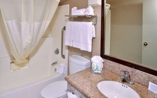 Quality Inn & Suites