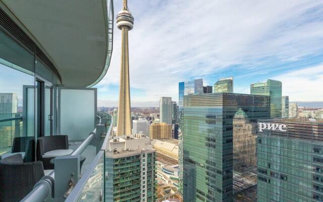 Noel Suites - York and Harbour St.