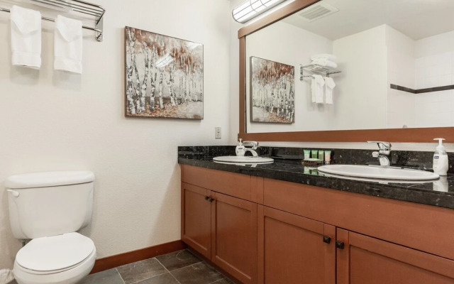 Village #3310 Lincoln House