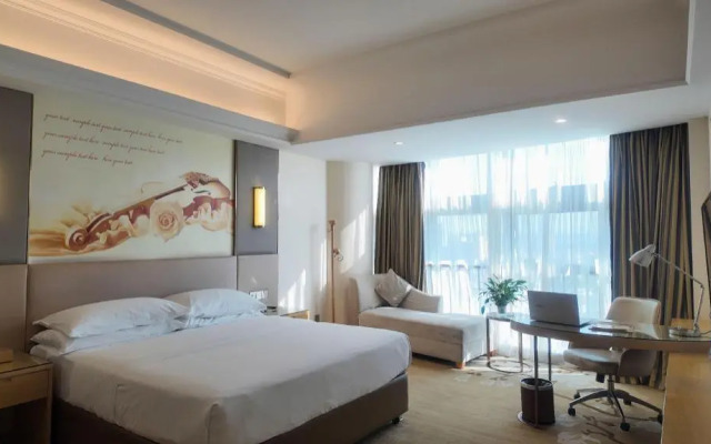 Vienna Hotel (Foshan jiujiang xinji plaza store)