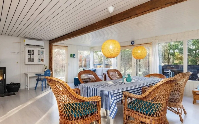6 Person Holiday Home in Hals
