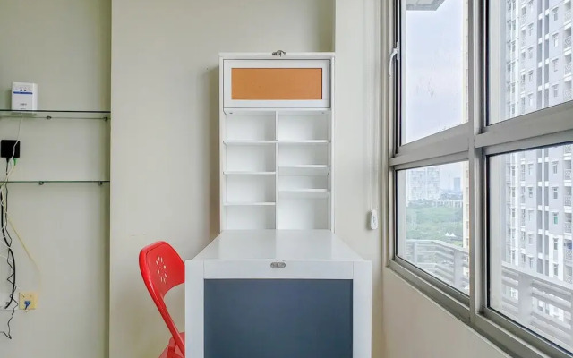 Comfy Studio Springlake Summarecon Apartment