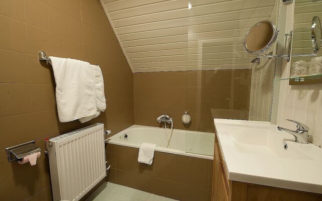 Hotel aux Deux Clefs