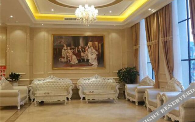 Vienna 3 Best Hotel (Jingzhou Zhuhe Town)