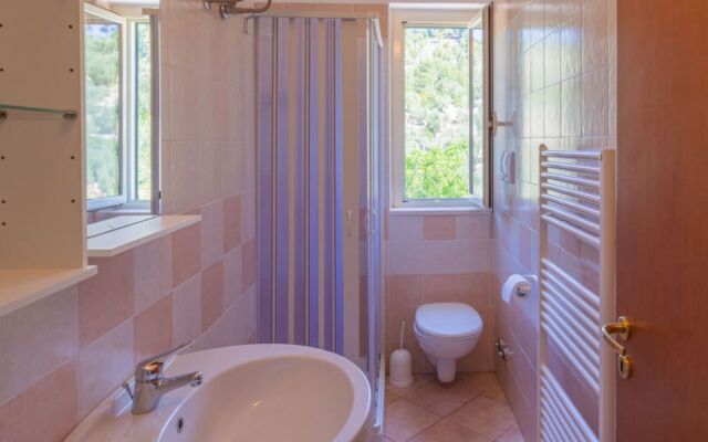 Villa Taglione (PES251)