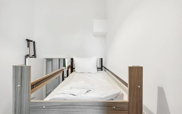 Beautiful 1 Bedroom apartment in Charlottenburg