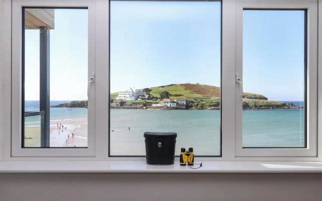 14 Burgh Island Causeway
