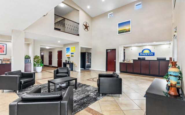 Days Inn by Wyndham Rockdale Texas