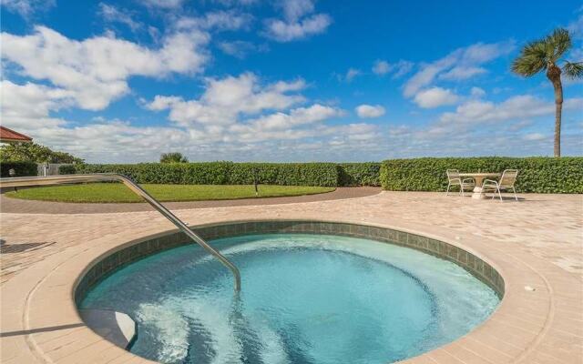 Lighthouse Towers 2008 - Two Bedroom Condo