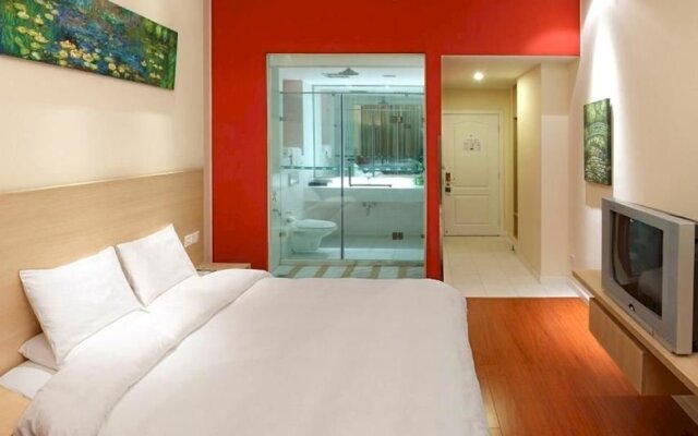 Hanting Express Zhaoyuan Wenquan Road Jincheng Square