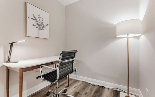 Avalon Suites Yorkville