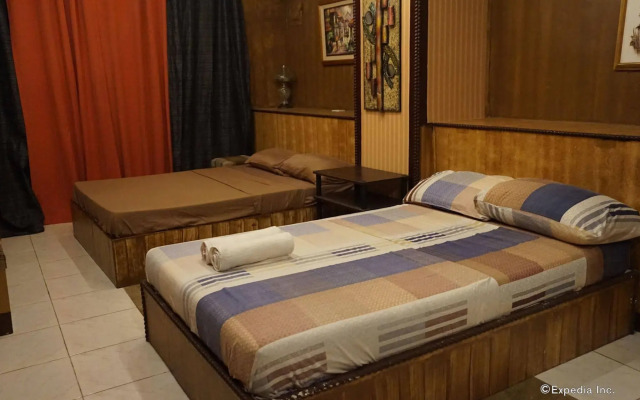 Fairlane Suites