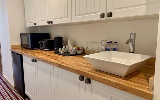 The Waterfront Lodges